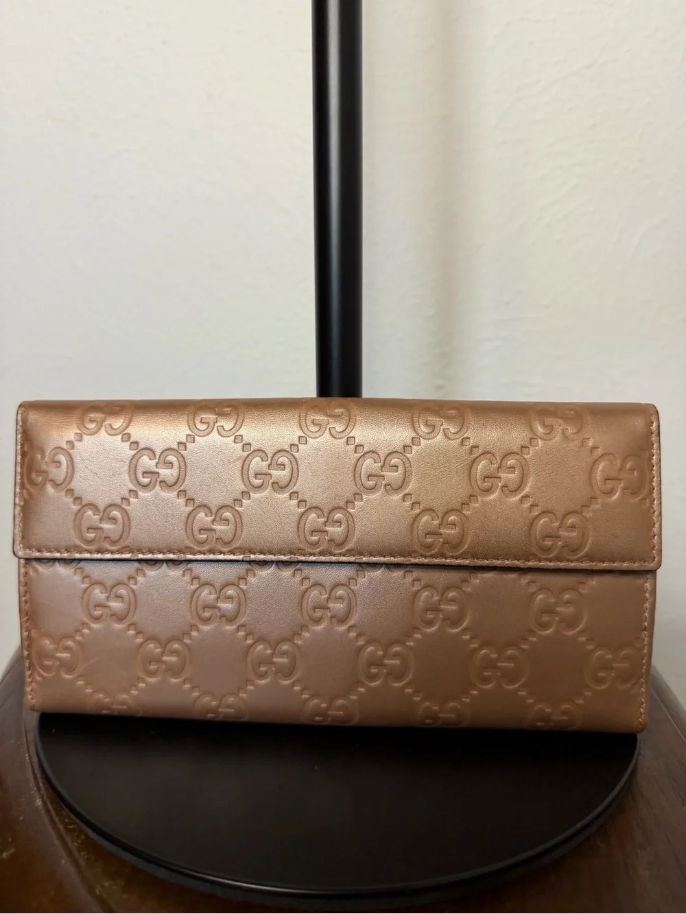 Gucci Metallic Pink Guccissima Leather Wallet w/ Gold Chain